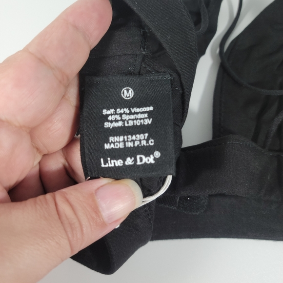 NWT Line & Dot basic black triangle bra size M - Picture 6 of 6